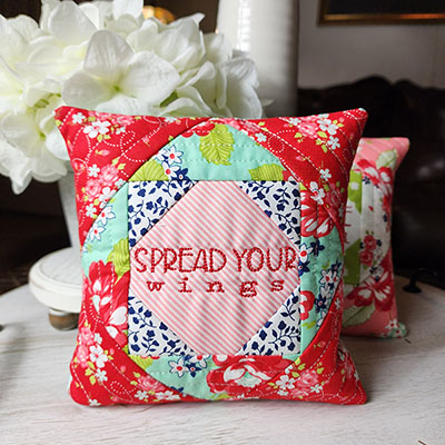 ITH mini pillow spread your wings